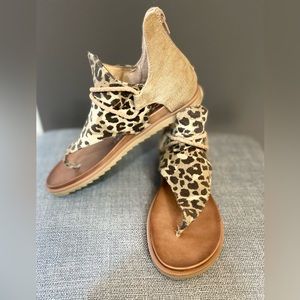 Very G sandals/ankle booties; leopard/animal print.
